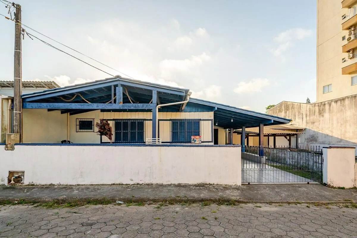 הוילה פנייה Piscina E Mar Em Unico Lugar