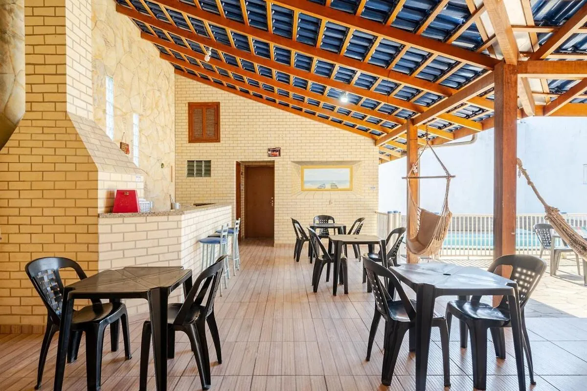 הוילה פנייה Piscina E Mar Em Unico Lugar בית נופש